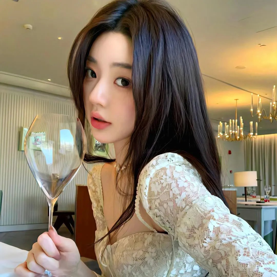 芙蓉女